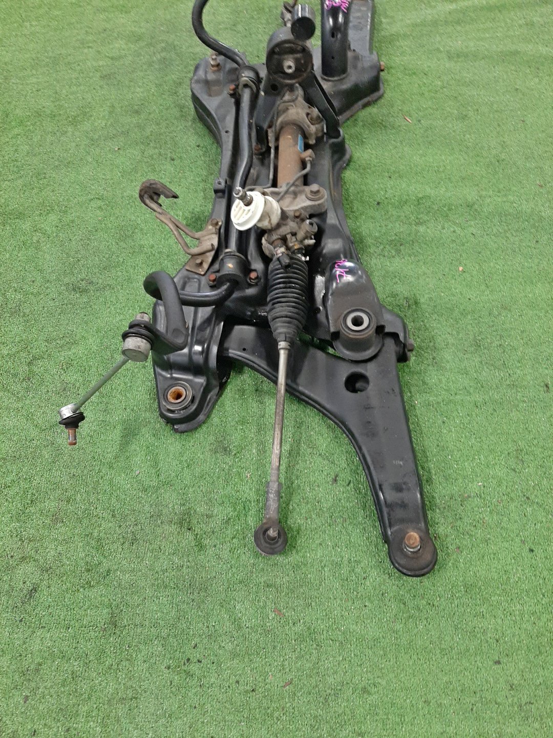 Балка под двс передняя MITSUBISHI GRANDIS NA4W 4G69 7136 4 ракурс