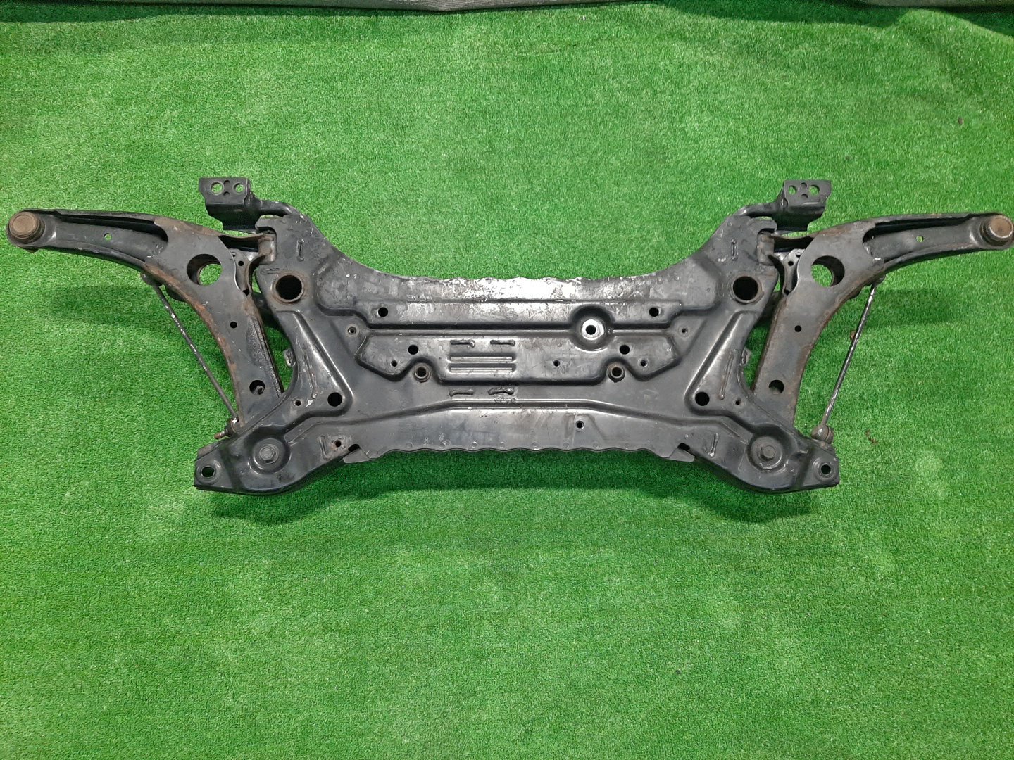 Балка под двс передняя MITSUBISHI ECLIPSE CROSS GK9W 4N14 7150 2 ракурс