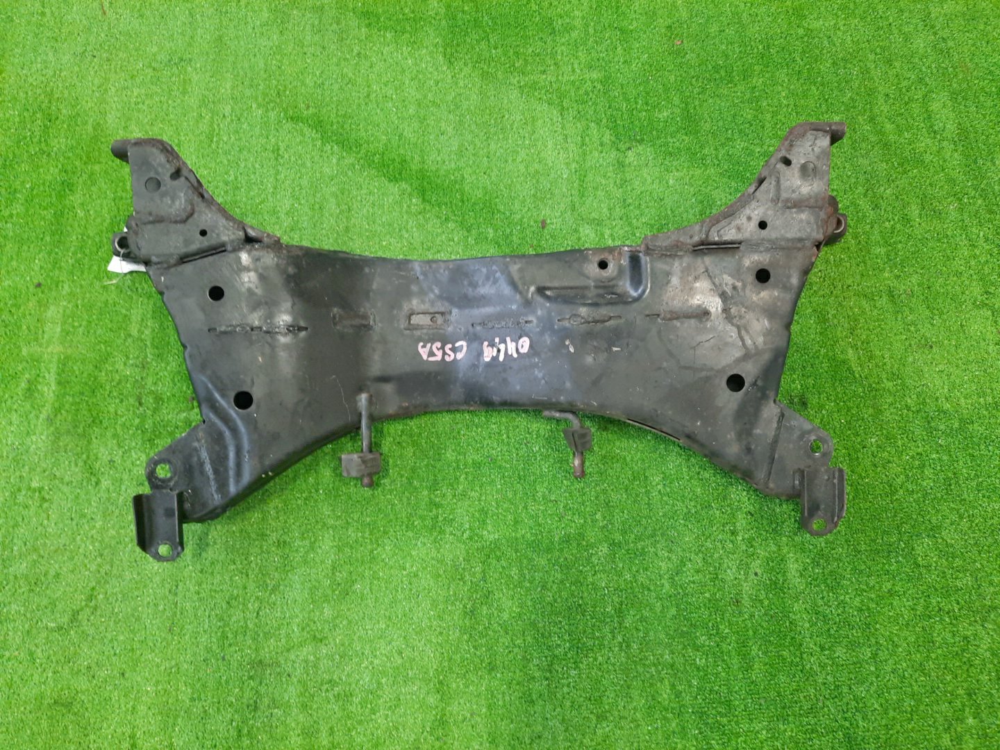 Балка под двс передняя MITSUBISHI LANCER CEDIA CS5A 4G93 7340 2 ракурс