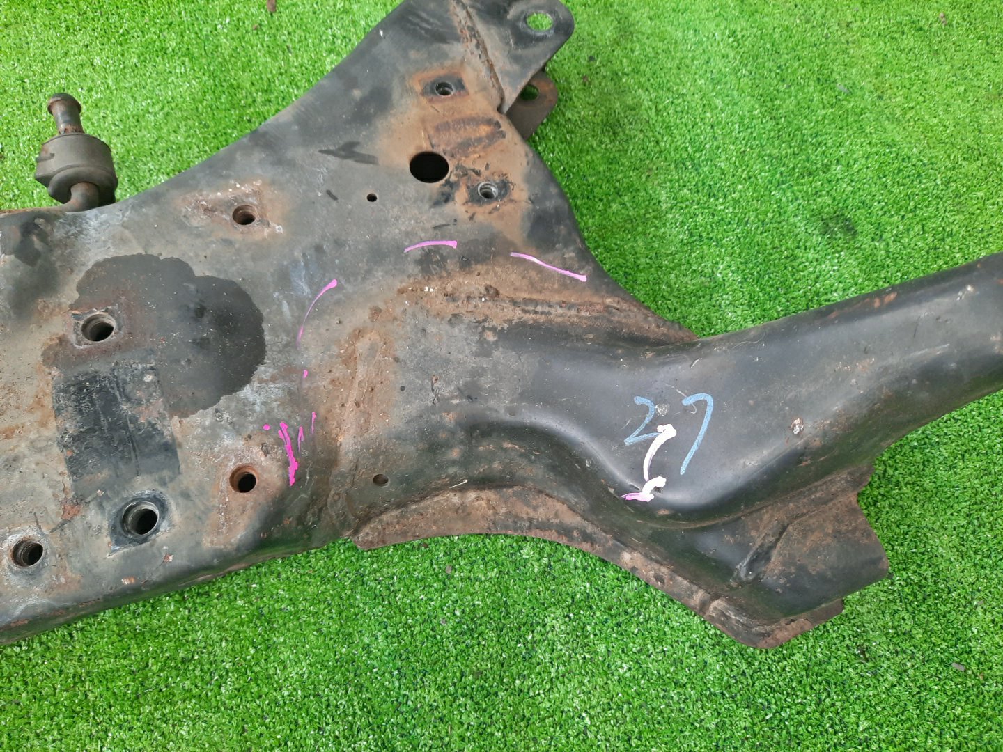 Балка под двс передняя MITSUBISHI LANCER CEDIA CS5A 4G93 7340 4 ракурс