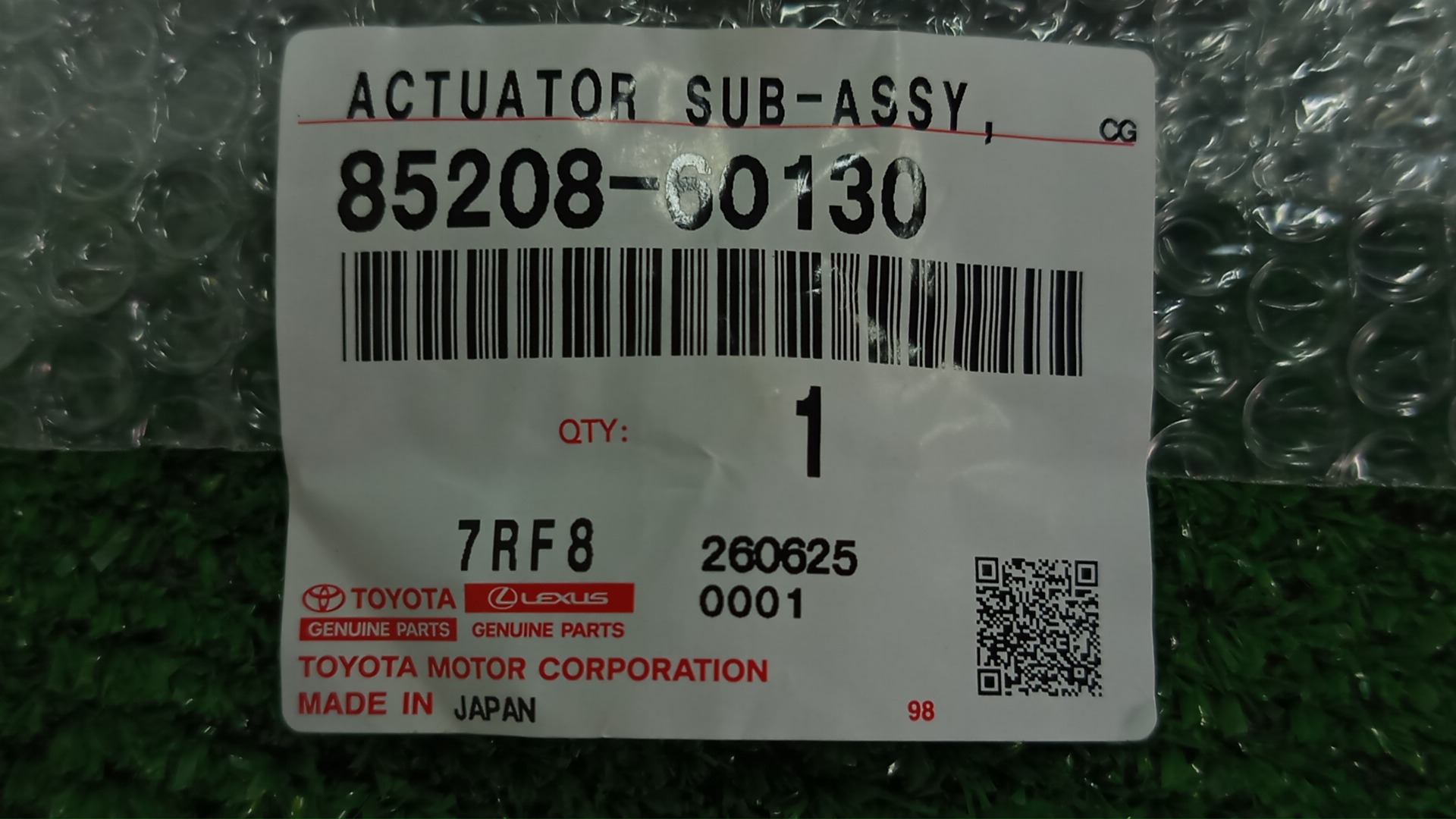 Форсунка омывателя левая передняя LEXUS GX460 URJ150 85208-60130 5 ракурс