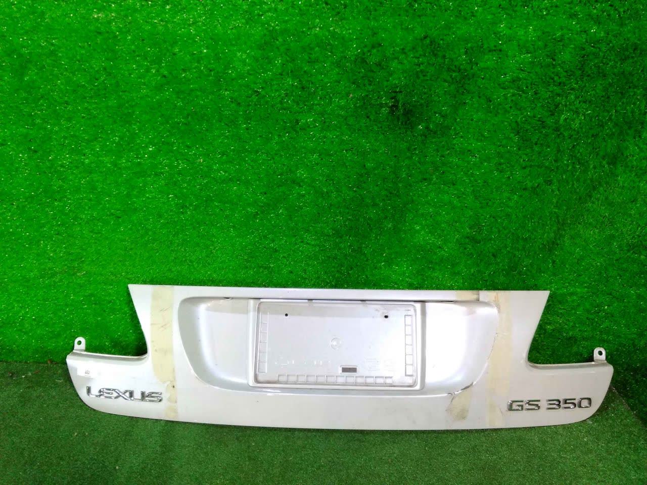 Болты крепления номера LEXUS GS350 GRS191 1 ракурс