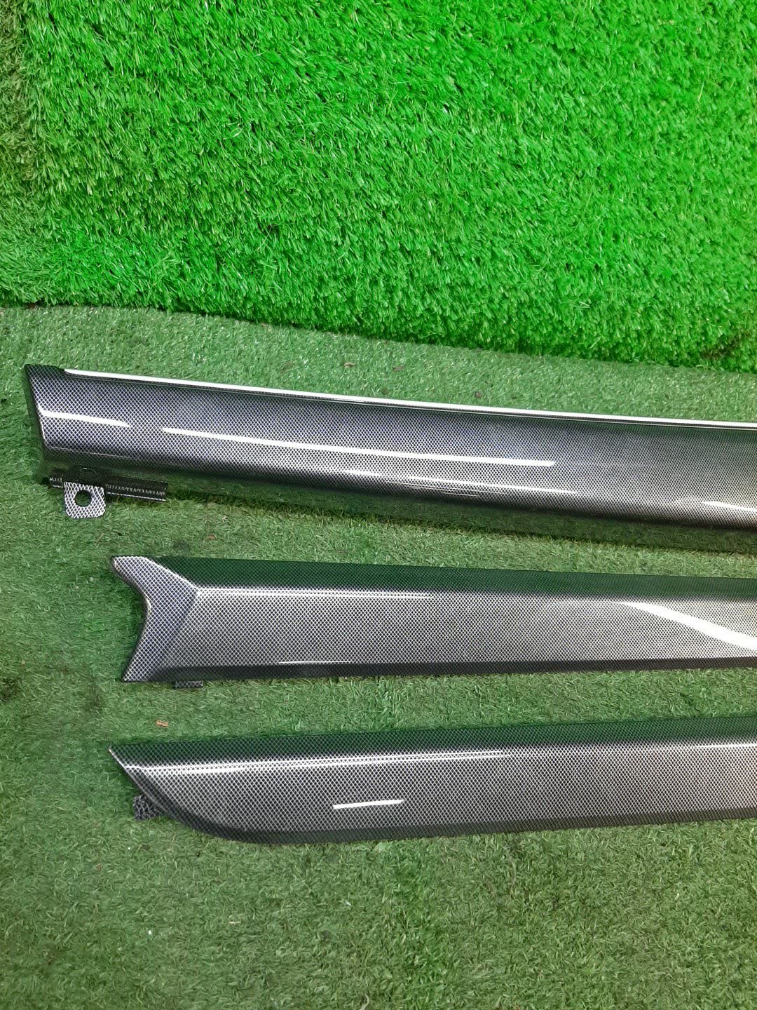 Накладка декоративная MITSUBISHI GALANT FORTIS CY4A 2 ракурс