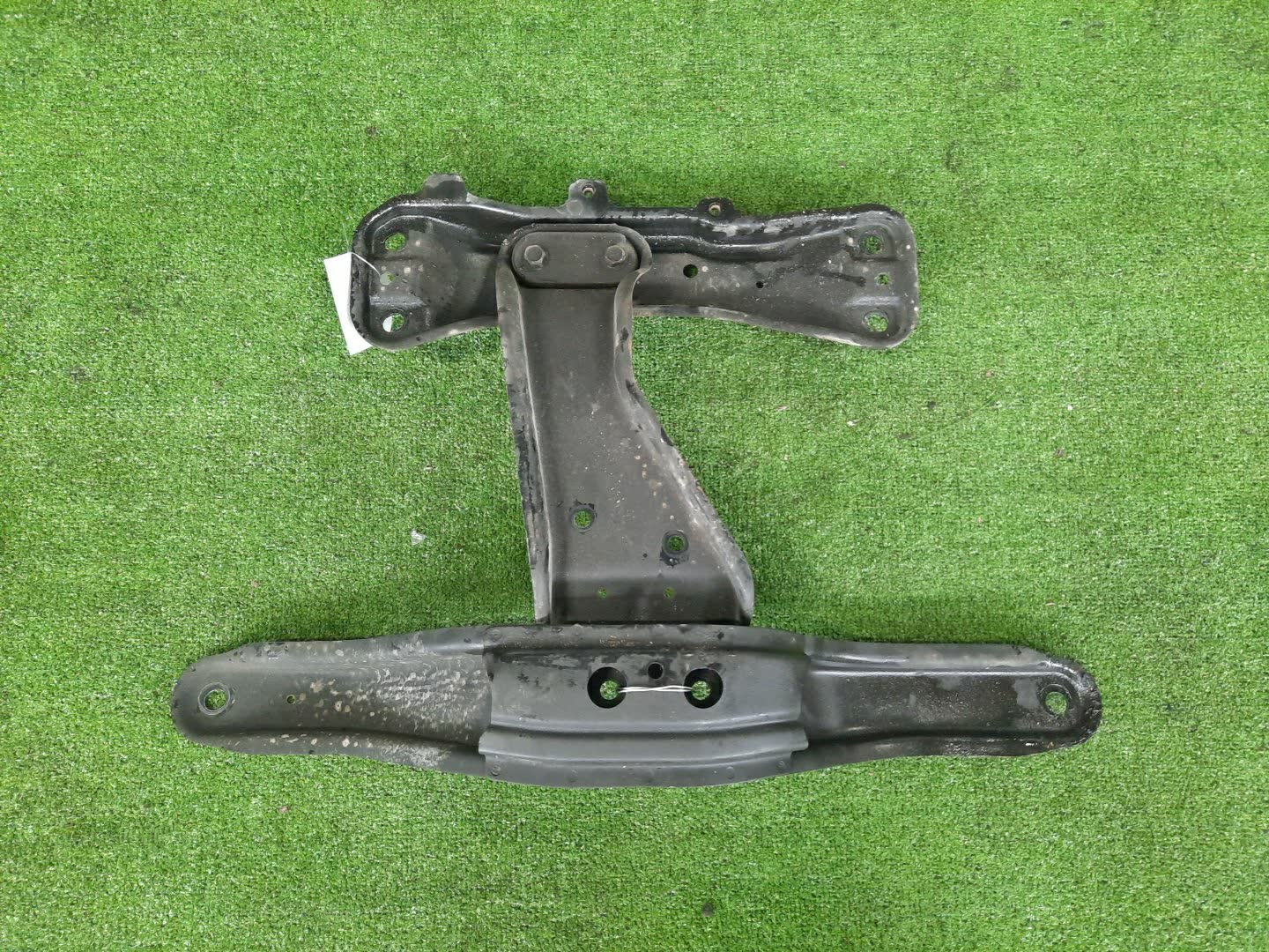 Балка под кпп SUBARU FORESTER SHJ FB20 4114 2 ракурс