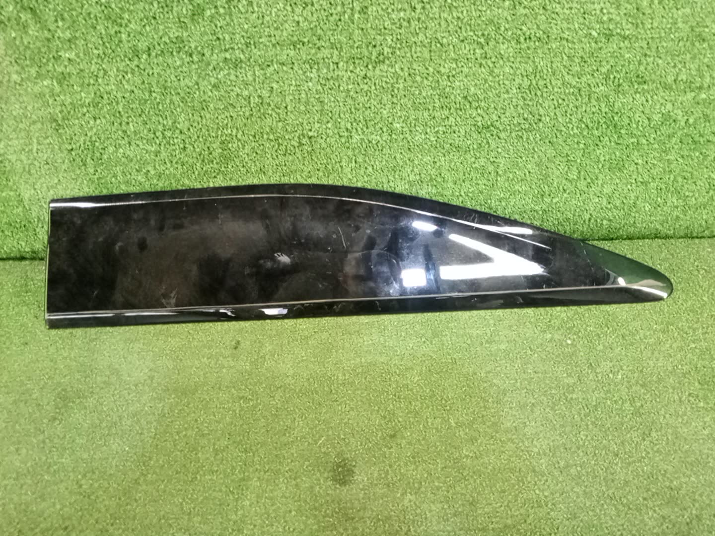 Накладка на дверь левая задняя TOYOTA CROWN AZSH35 75742-30611 1 ракурс Накладка на дверь левая задняя TOYOTA CROWN AZSH35 75742-30611 1 ракурс