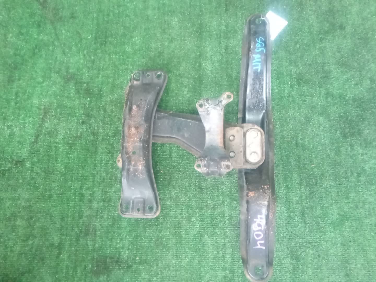 Балка под кпп SUBARU FORESTER SG5 EJ205 4904 1 ракурс