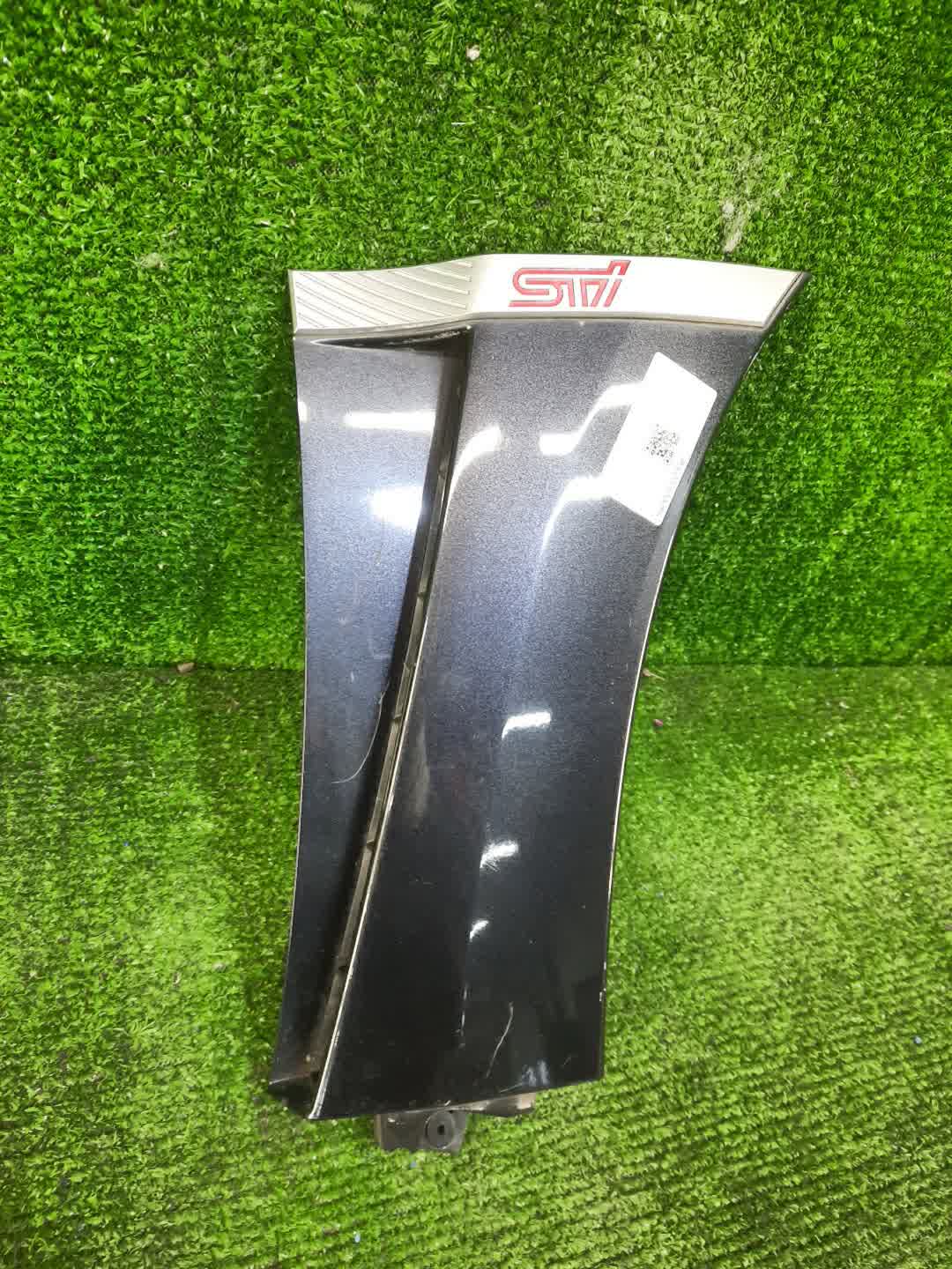 Накладка на крыло правая передняя SUBARU IMPREZA WRX STI GRF 1 ракурс