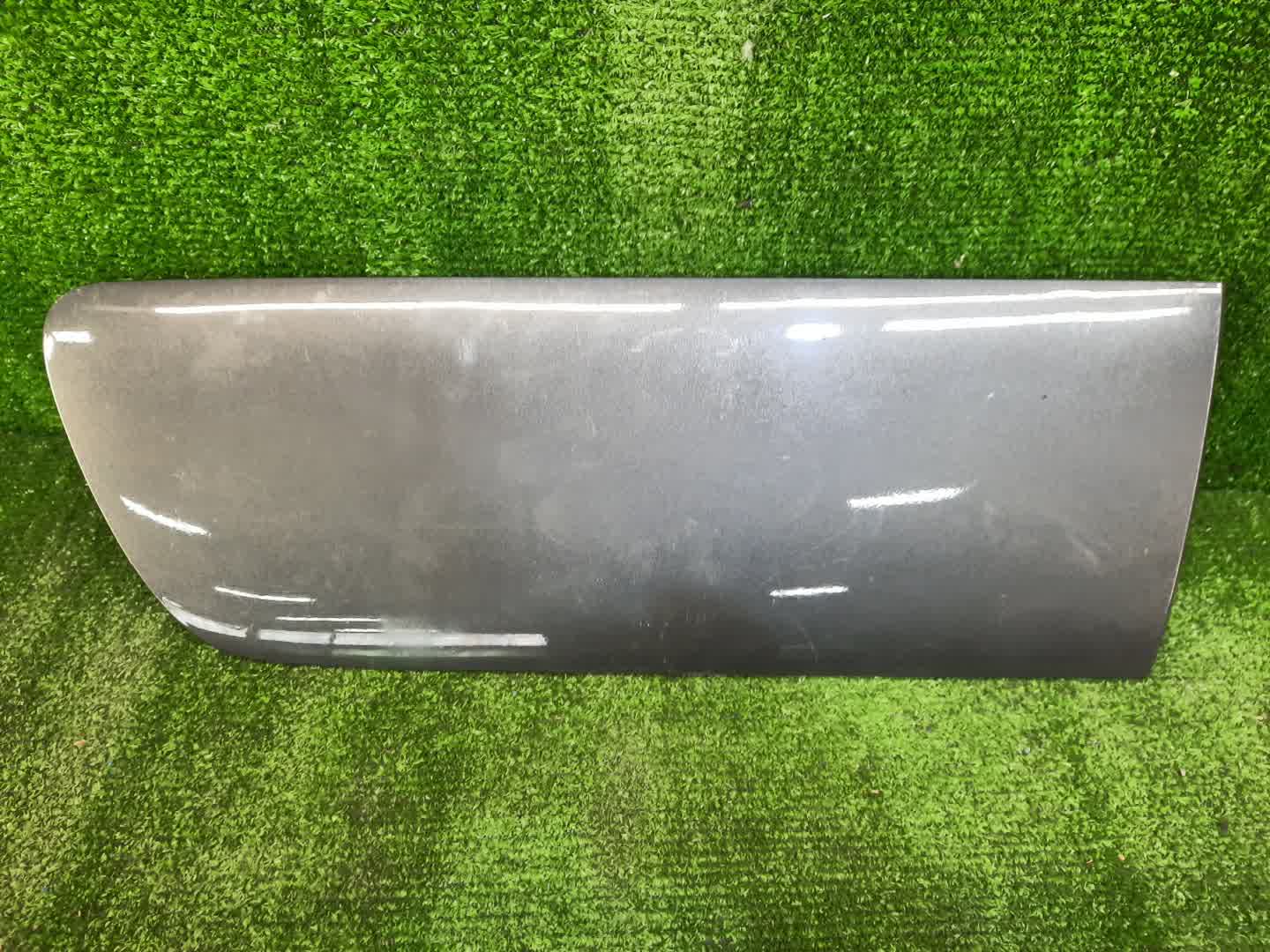 Накладка на дверь правая задняя SUZUKI XBEE MN71S 77532-76P0 1 ракурс