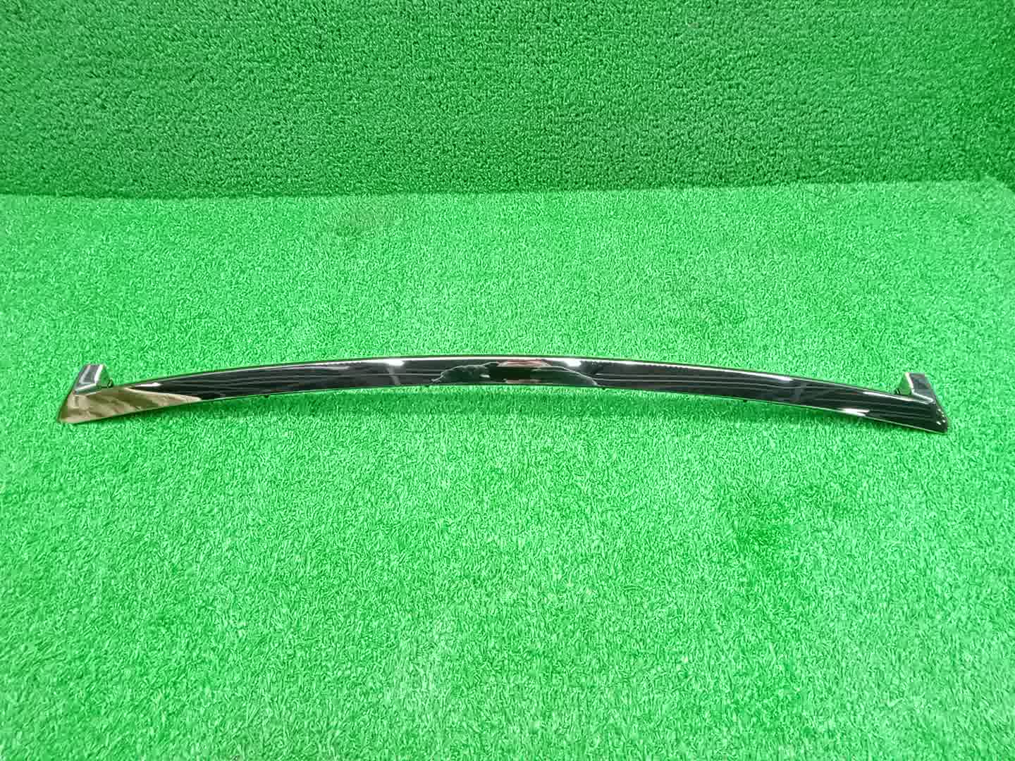 Молдинг капота TOYOTA CROWN AWS210 75770-30380 1 ракурс