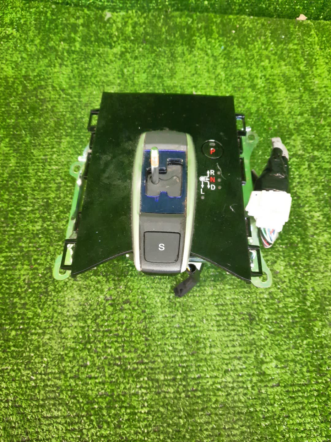 Рычаг переключения кпп HONDA JADE FR4 54000-T4R-J050--M1 1 ракурс Рычаг переключения кпп HONDA JADE FR4 54000-T4R-J050--M1 1 ракурс