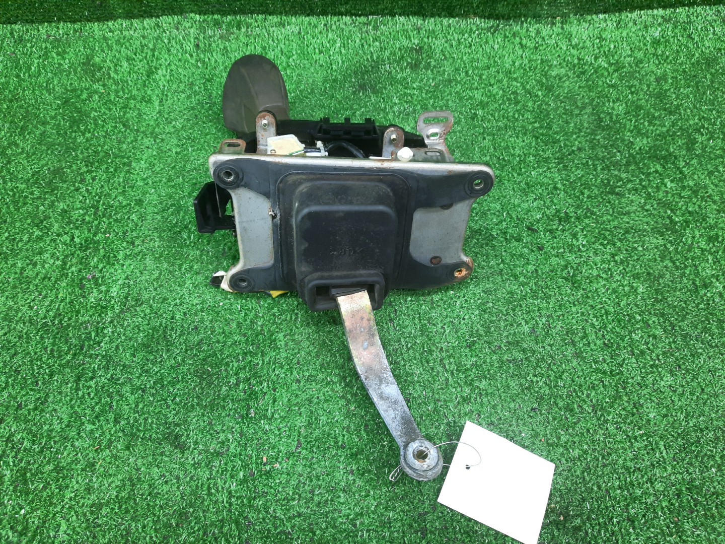 Рычаг переключения кпп TOYOTA CRESTA GX90 3 ракурс