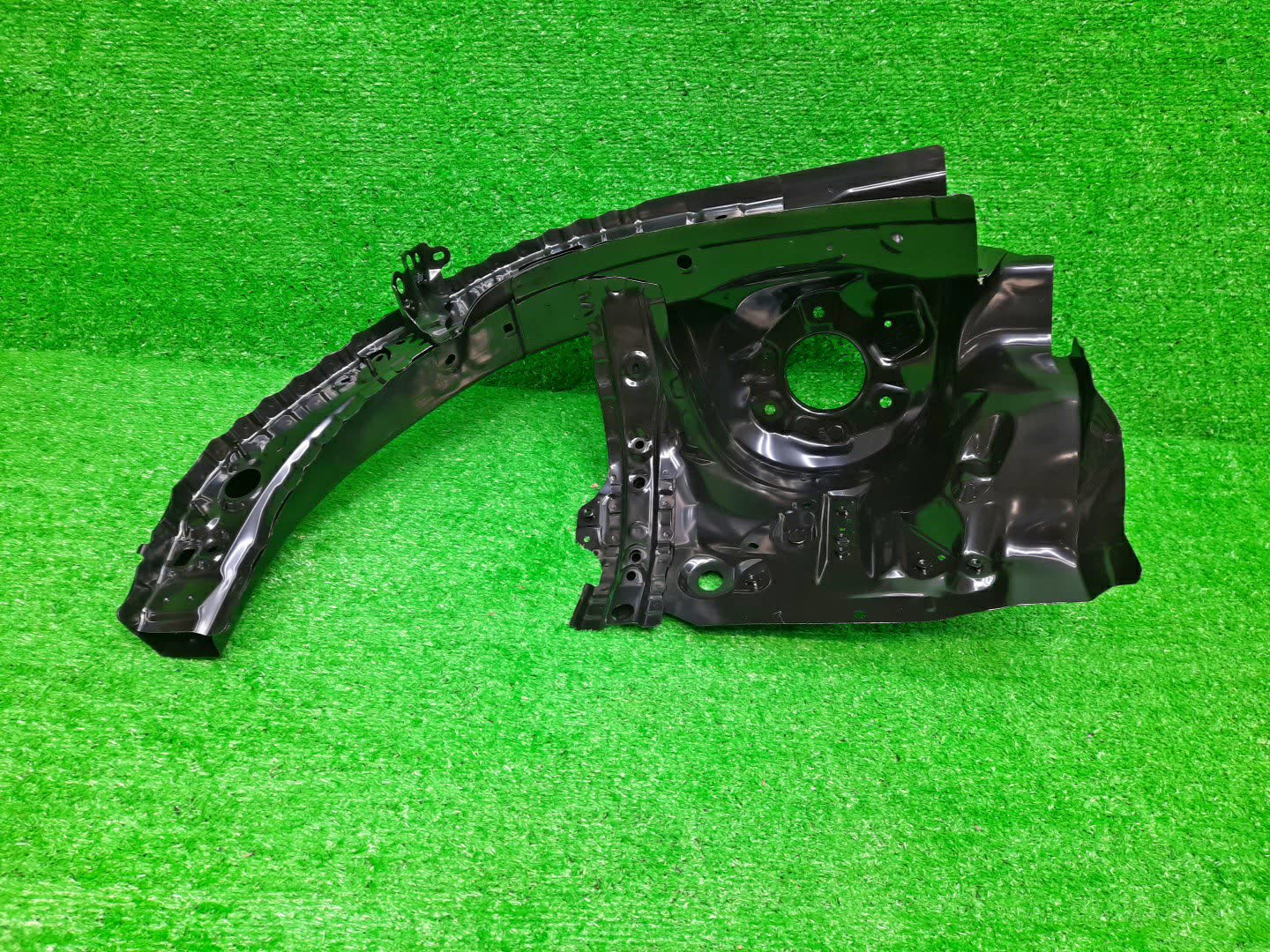 Лонжерон левый передний TOYOTA RAV4 AXAH52 53702-42900 4 ракурс