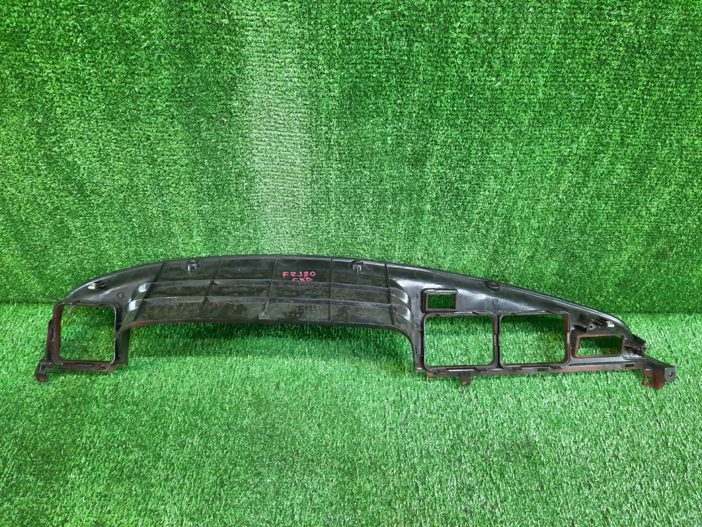 Консоль спидометра TOYOTA LAND CRUISER FZJ80 55411-60020 2 ракурс
