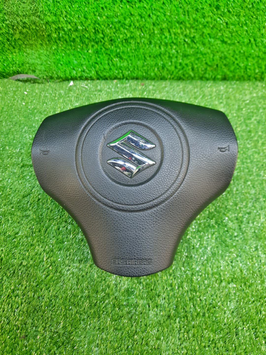 Airbag водительский SUZUKI ESCUDO TD54W 1 ракурс