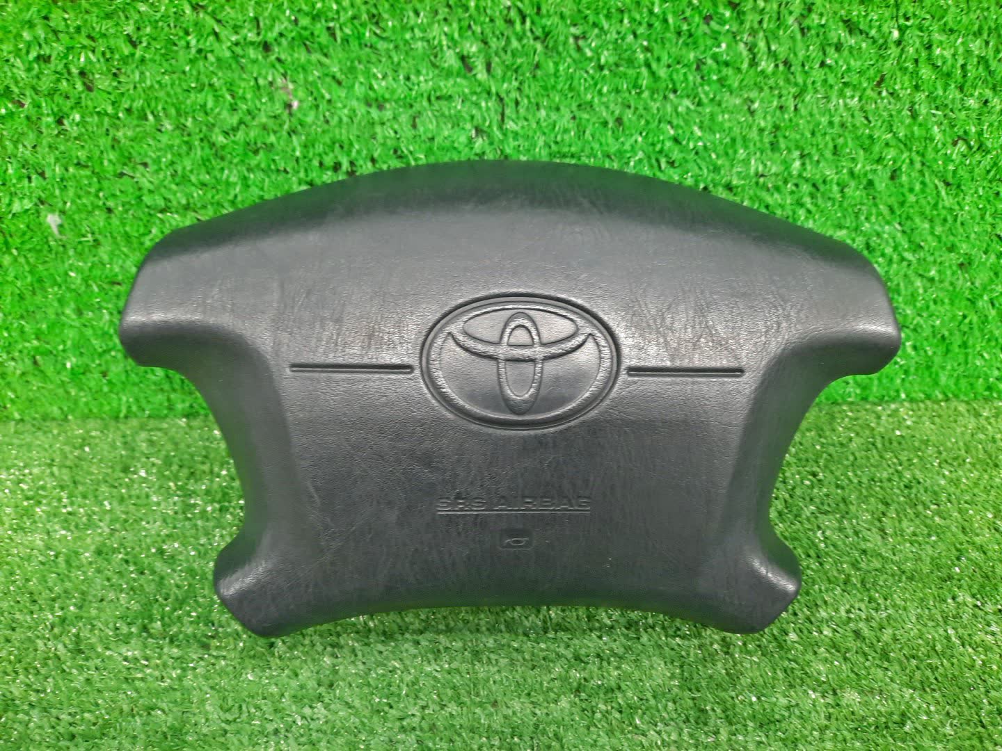 Airbag водительский TOYOTA COROLLA LEVIN AE110 1 ракурс Airbag водительский TOYOTA COROLLA LEVIN AE110 1 ракурс