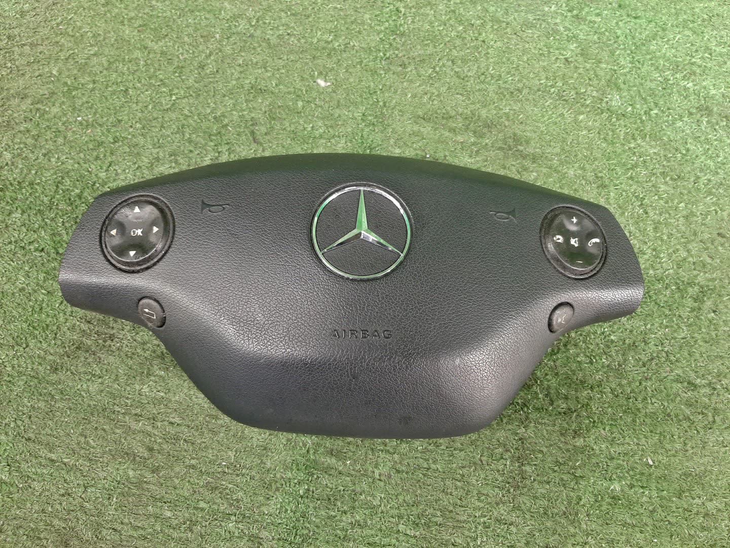 Airbag водительский MERCEDES-BENZ S-Class W221 1 ракурс