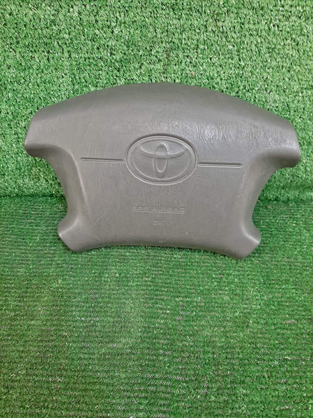 Airbag водительский TOYOTA CHASER GX100 1 ракурс