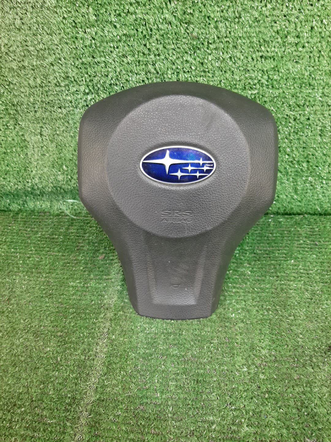 Airbag водительский SUBARU FORESTER SJ9, SJ5, SJG 1 ракурс
