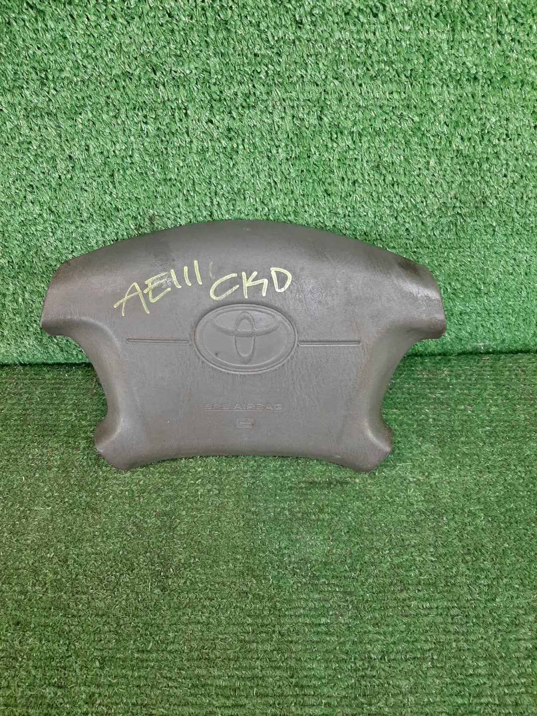 Airbag водительский TOYOTA COROLLA SPACIO AE111N 1 ракурс