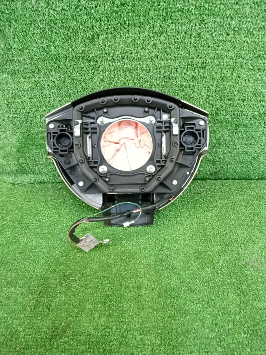 Airbag водительский NISSAN DUALIS J10 3 ракурс
