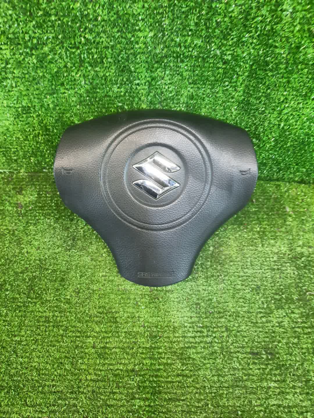 Airbag водительский SUZUKI ESCUDO TD54W 1 ракурс