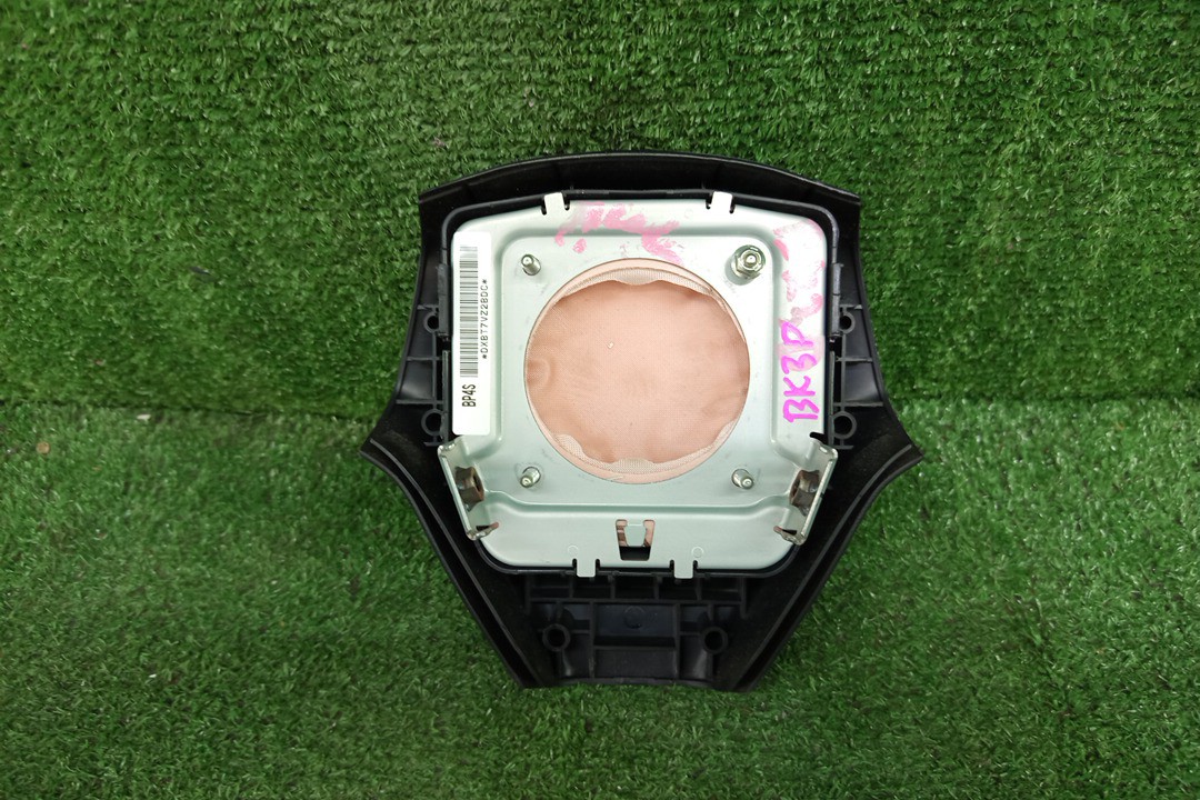 Airbag водительский MAZDA AXELA BK3P 2 ракурс