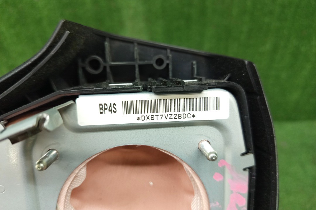 Airbag водительский MAZDA AXELA BK3P 3 ракурс
