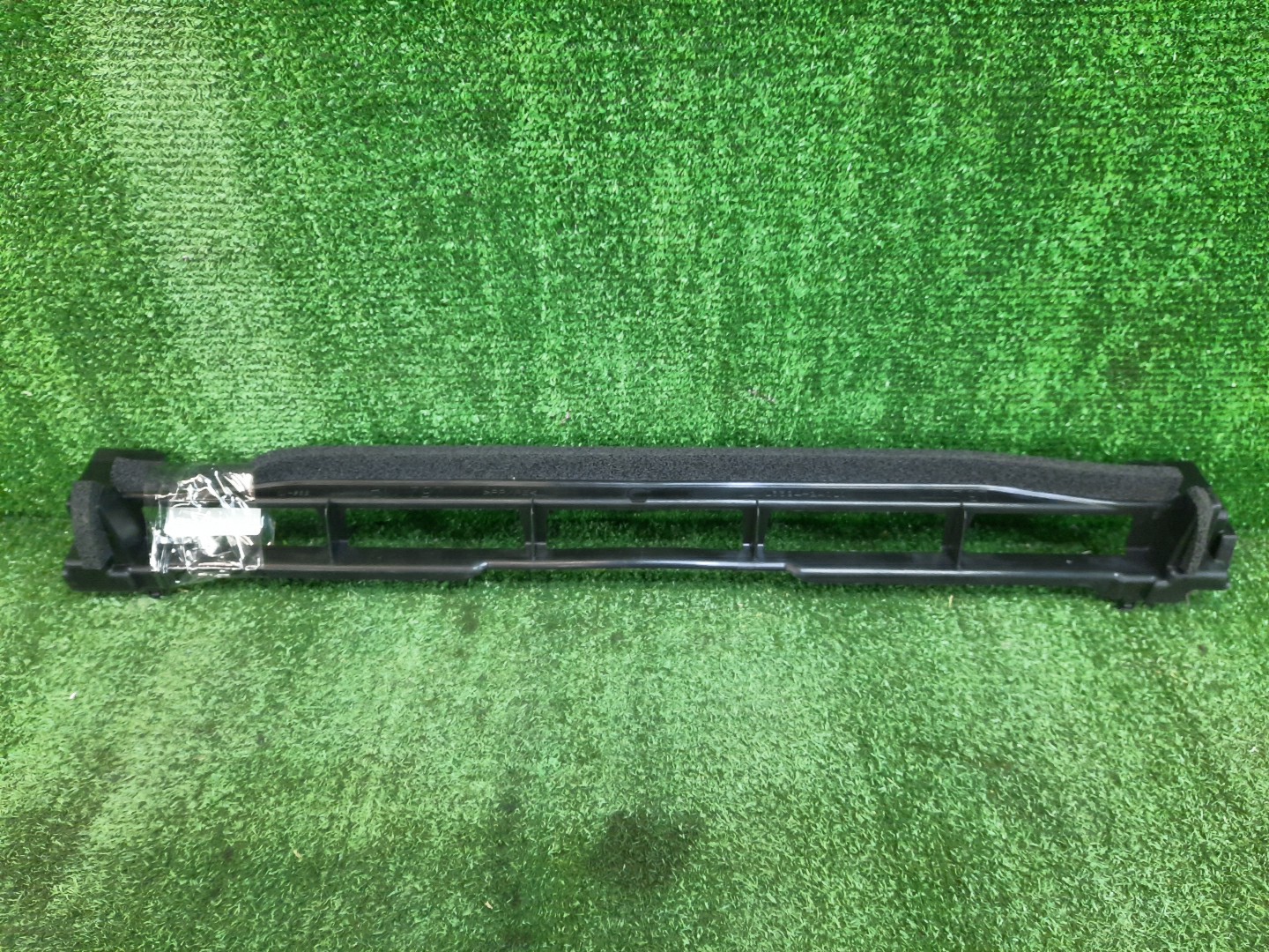 LEXUS UX200 MZAA10 16594-24010 2 ракурс