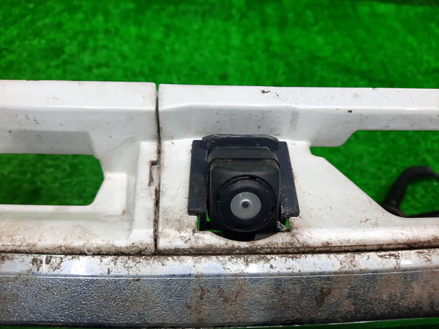 Обшивка двери багажника MAZDA ATENZA GJ5FW GHP950810 3 ракурс Обшивка двери багажника MAZDA ATENZA GJ5FW GHP950810 3 ракурс
