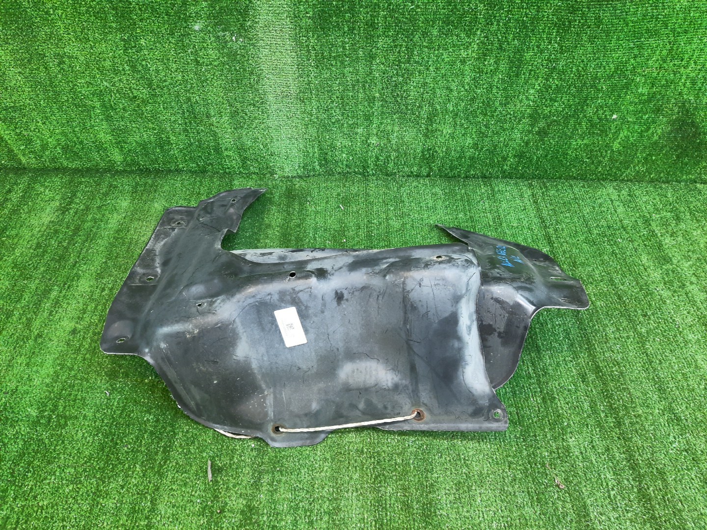 Защита двигателя TOYOTA ALLEX NZE121 51442-12190 1 ракурс