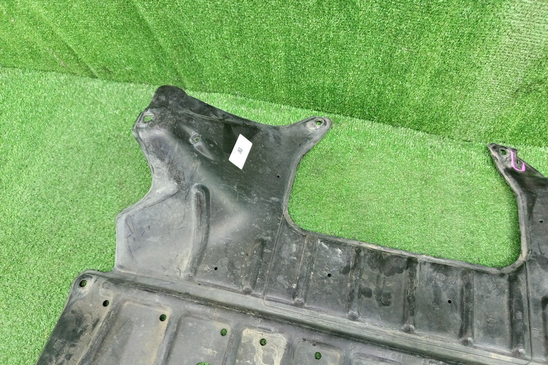 Защита двигателя передняя TOYOTA CHASER GX90 51441-22260 2 ракурс