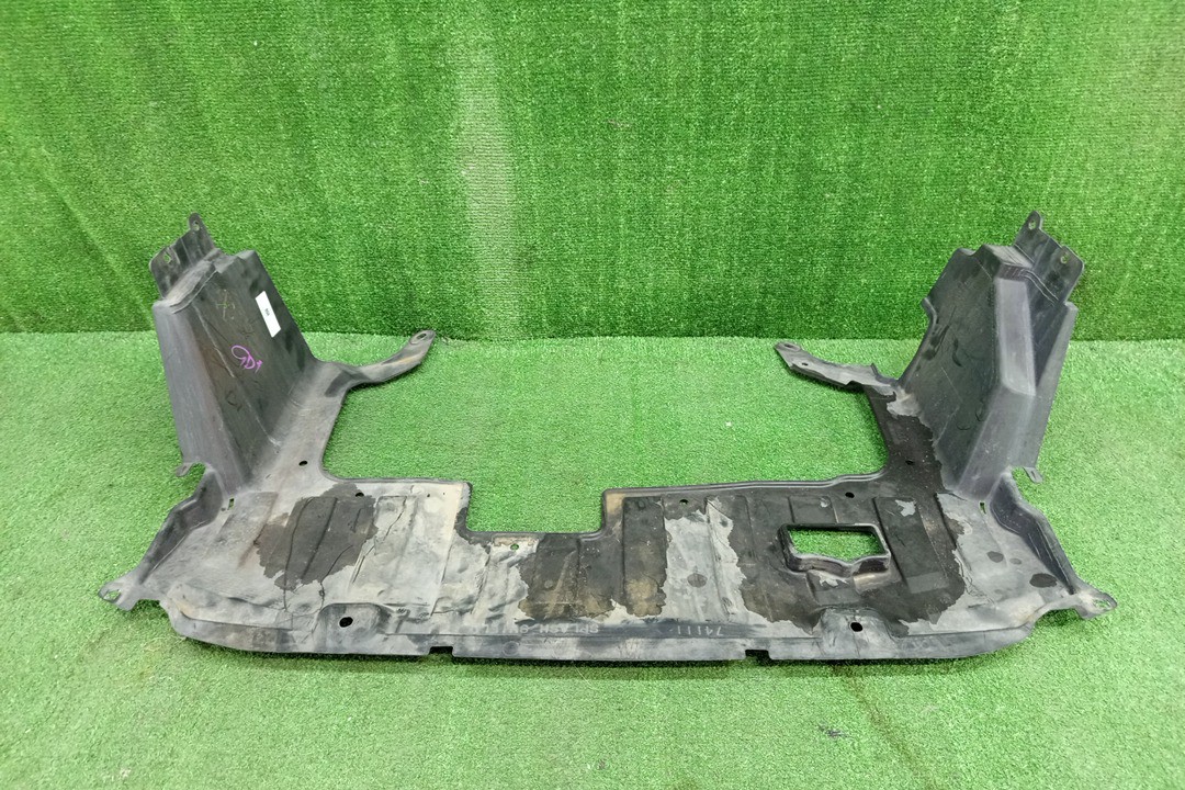 Защита двигателя HONDA FIT GD1 1 ракурс