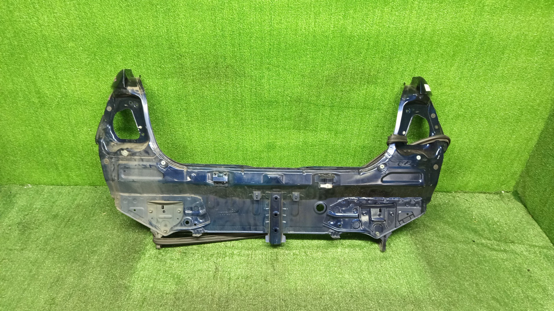 Панель салона задняя TOYOTA COROLLA  AXIO NZE161 1 ракурс