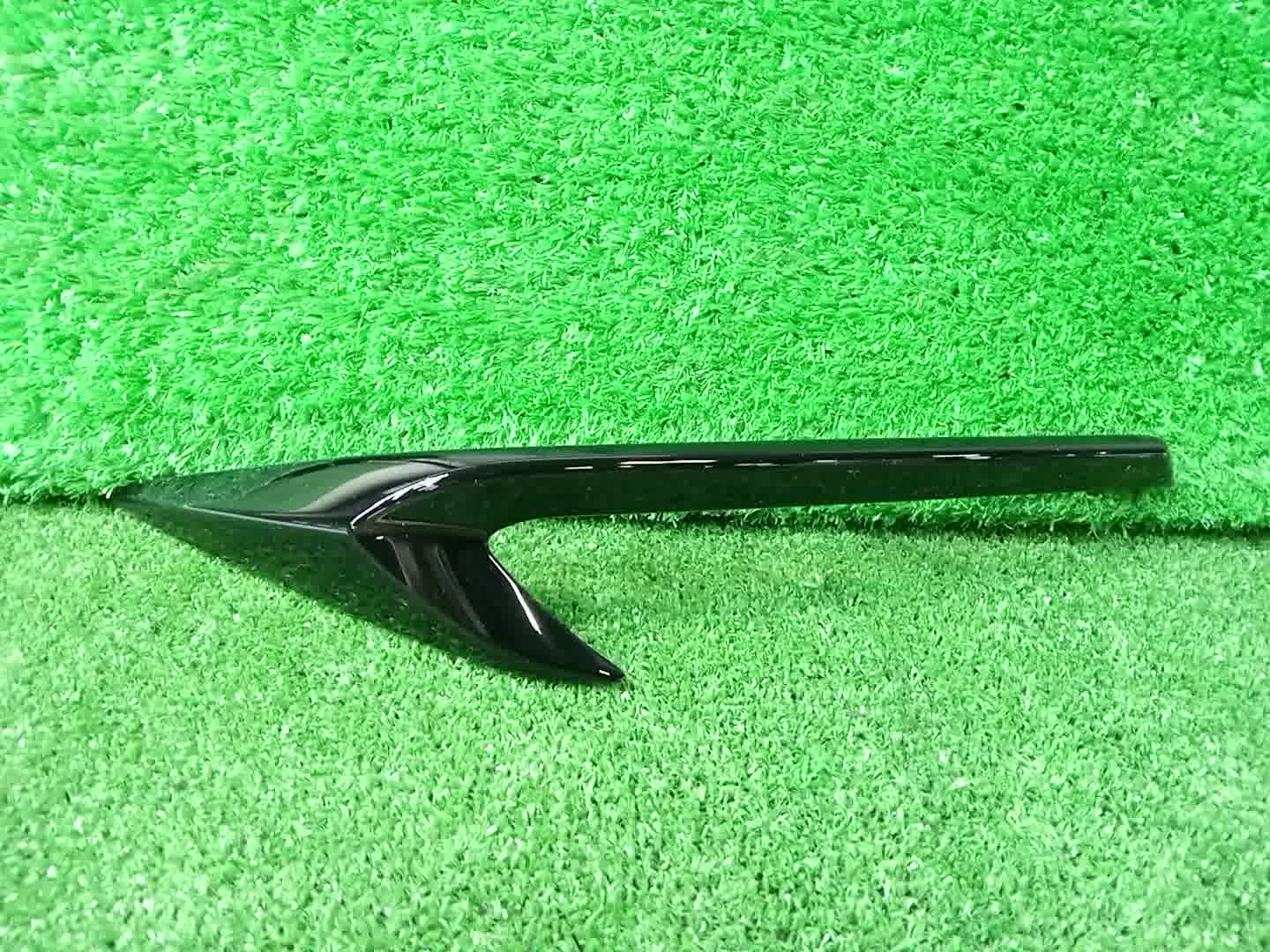 Молдинг на бампер правый задний LEXUS NX450H+ AAZH26 52565-78060 3 ракурс