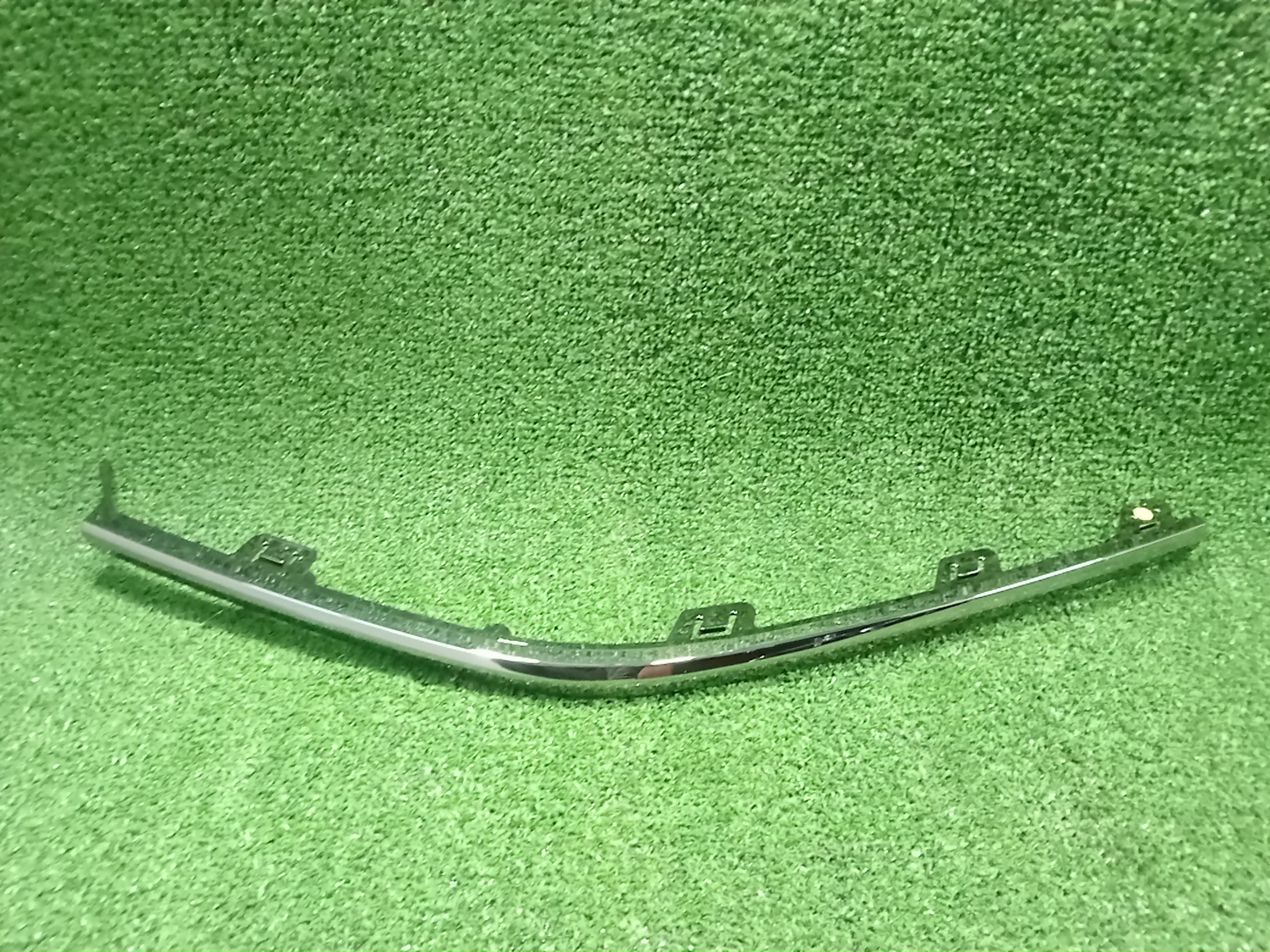 Молдинг на бампер левый передний HONDA STEPWGN RP7 71109-3T0-J01 1 ракурс