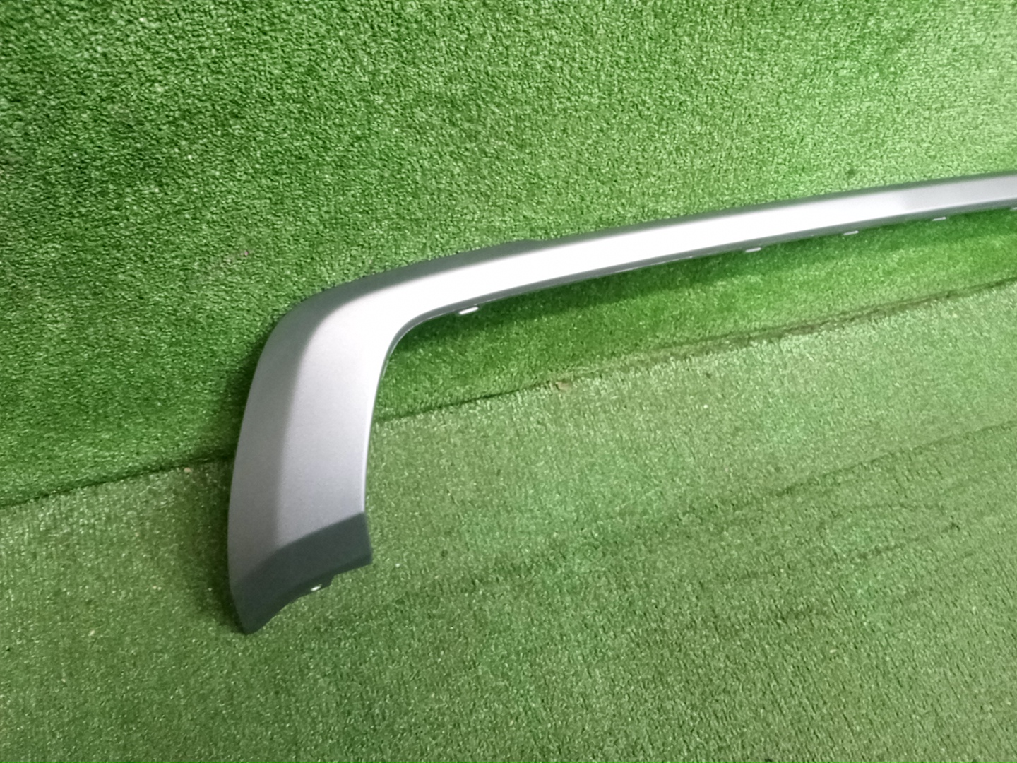 Молдинг на бампер задний HONDA WR-V DG5 71551-31X-K00 2 ракурс