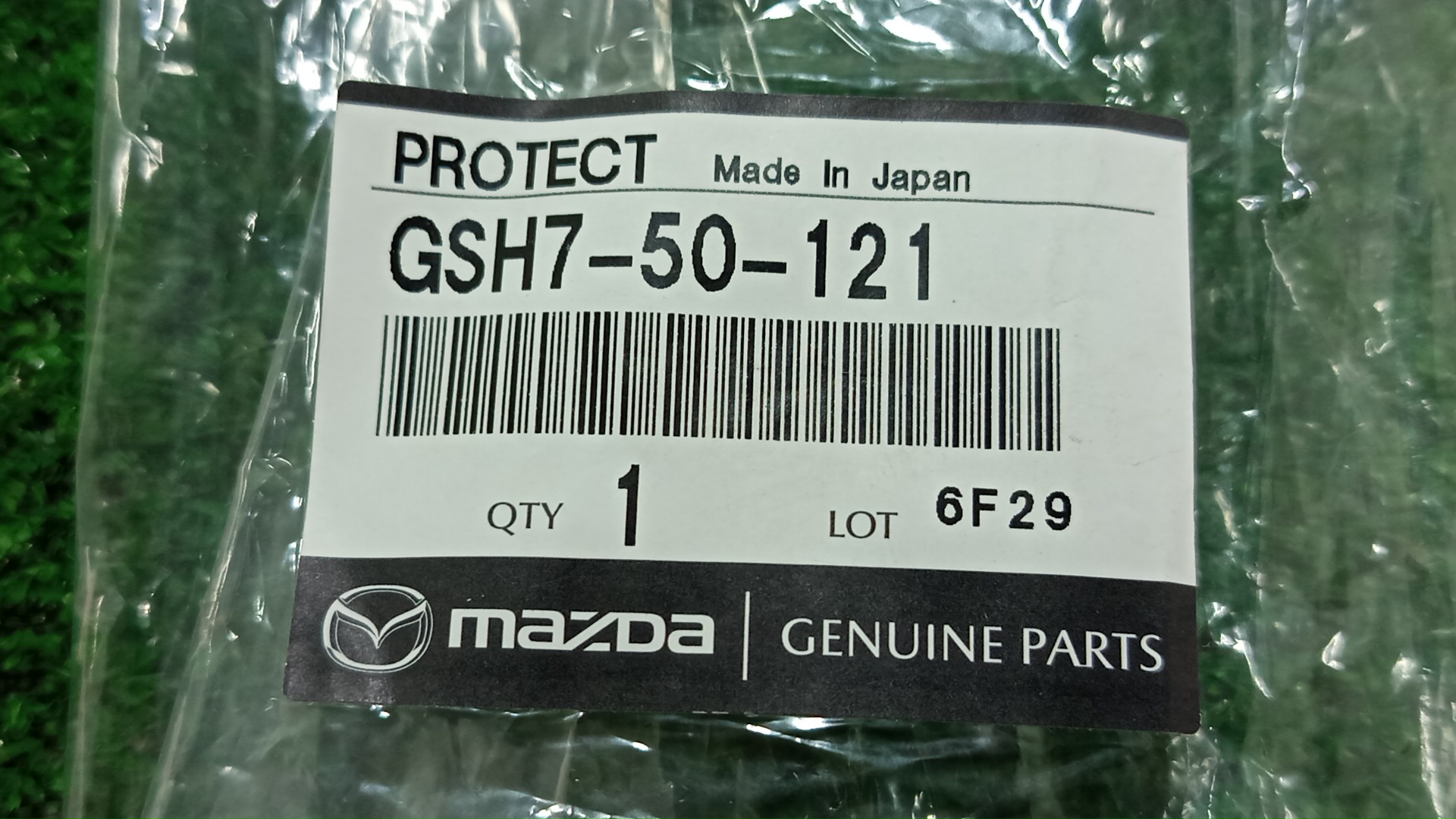 Молдинг на бампер правый передний MAZDA ATENZA GJ2FP GSH7-50-121 3 ракурс