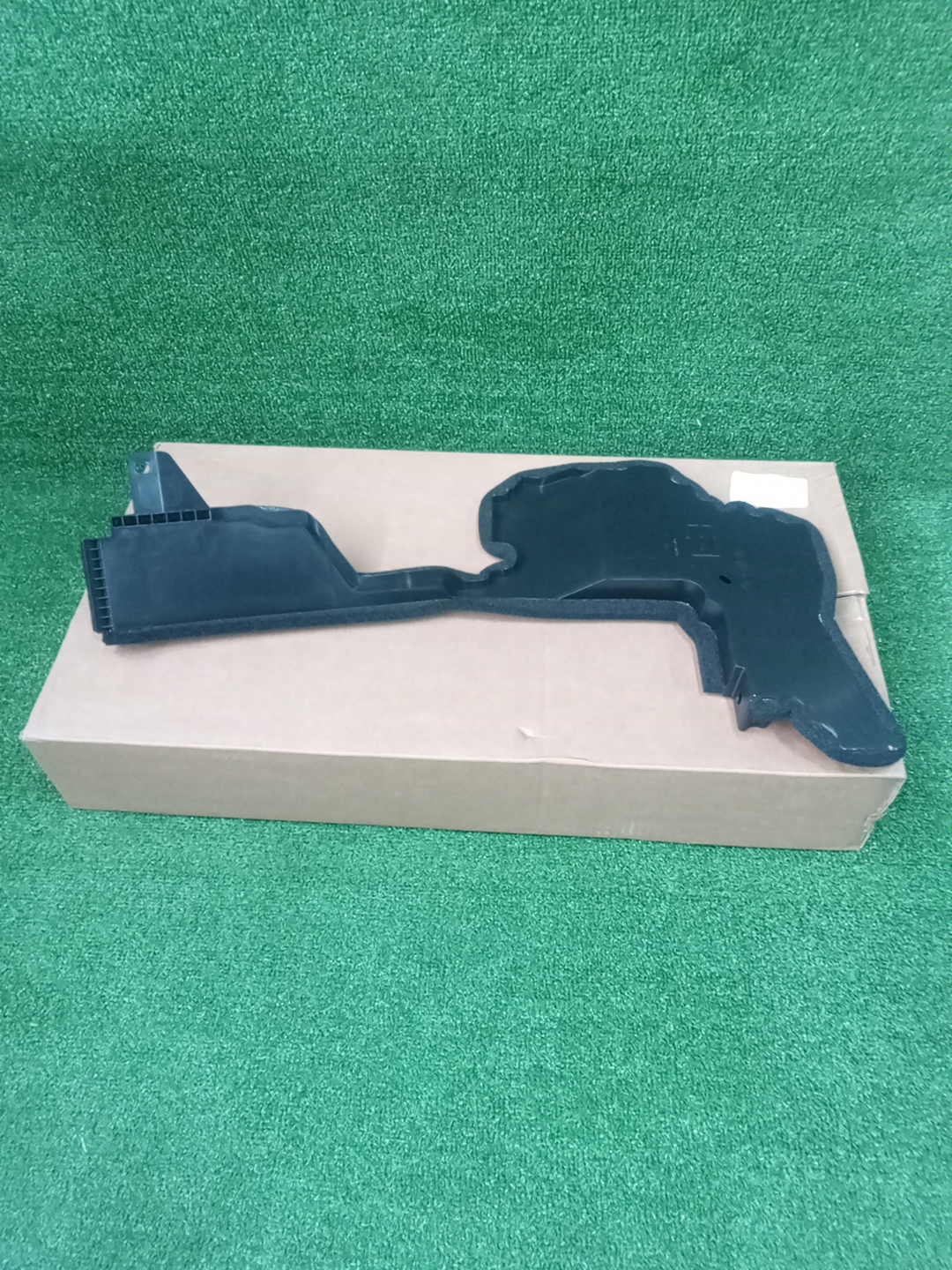 Защита радиатора левая NISSAN X-TRAIL SNT33 KR15DDT 21559-6RU0A 1 ракурс