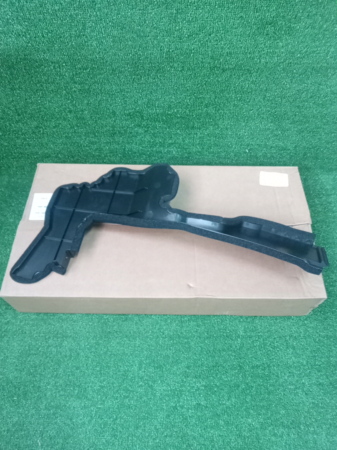 Защита радиатора левая NISSAN X-TRAIL SNT33 KR15DDT 21559-6RU0A 2 ракурс