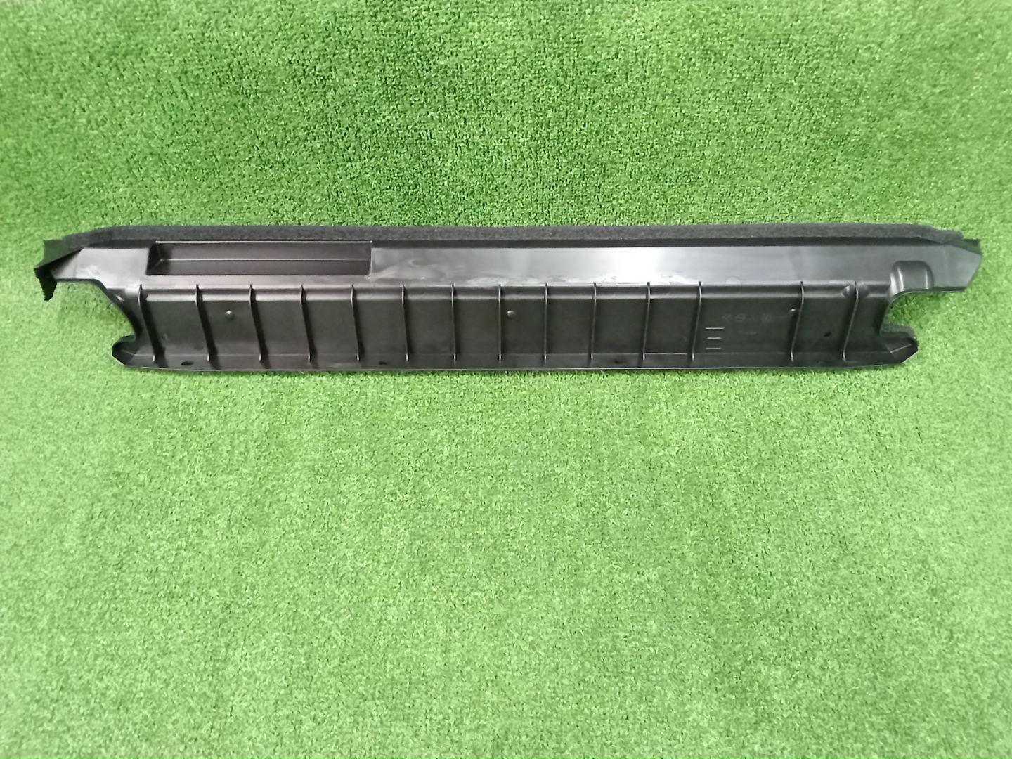 Защита радиатора NISSAN X-TRAIL SNT33 KR15DDT 21579-6RU0A 1 ракурс
