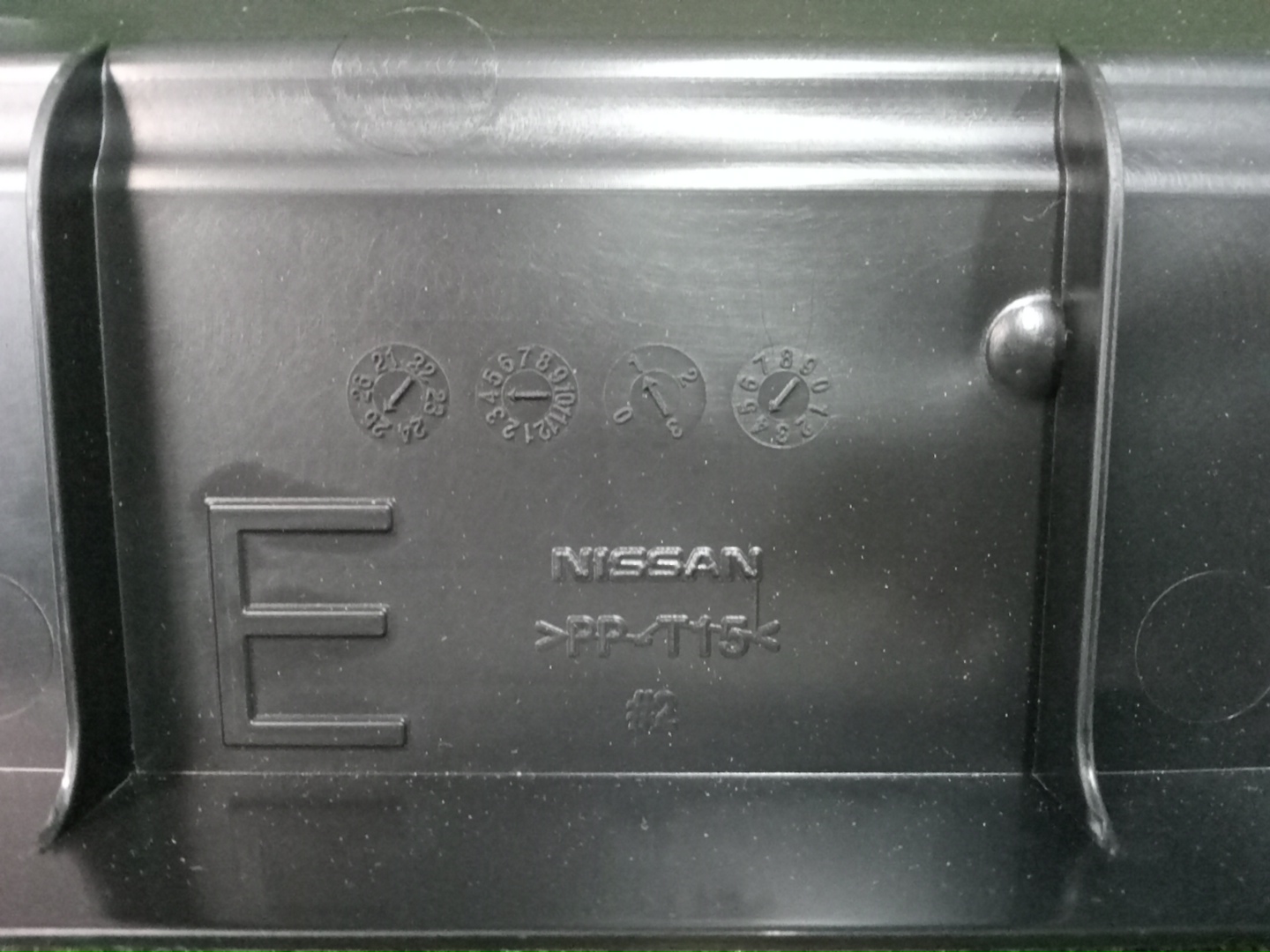Защита радиатора NISSAN X-TRAIL SNT33 KR15DDT 21579-6RU0A 3 ракурс