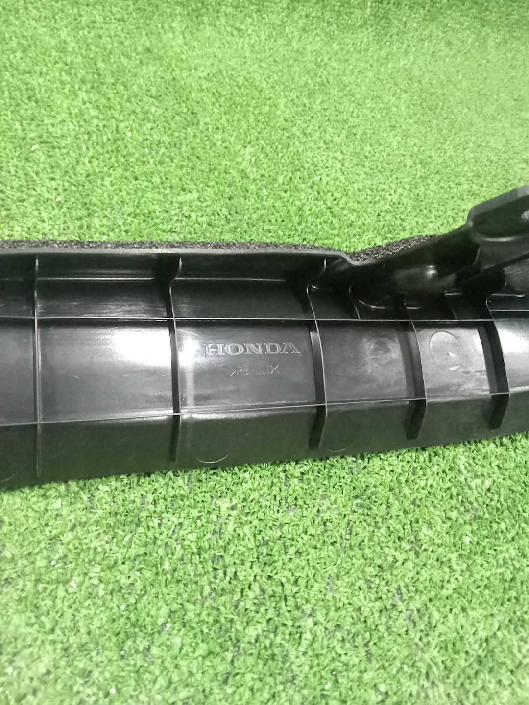 Пыльник крыла левый передний HONDA STEPWGN RP7 74155-3T0-000 3 ракурс Пыльник крыла левый передний HONDA STEPWGN RP7 74155-3T0-000 3 ракурс