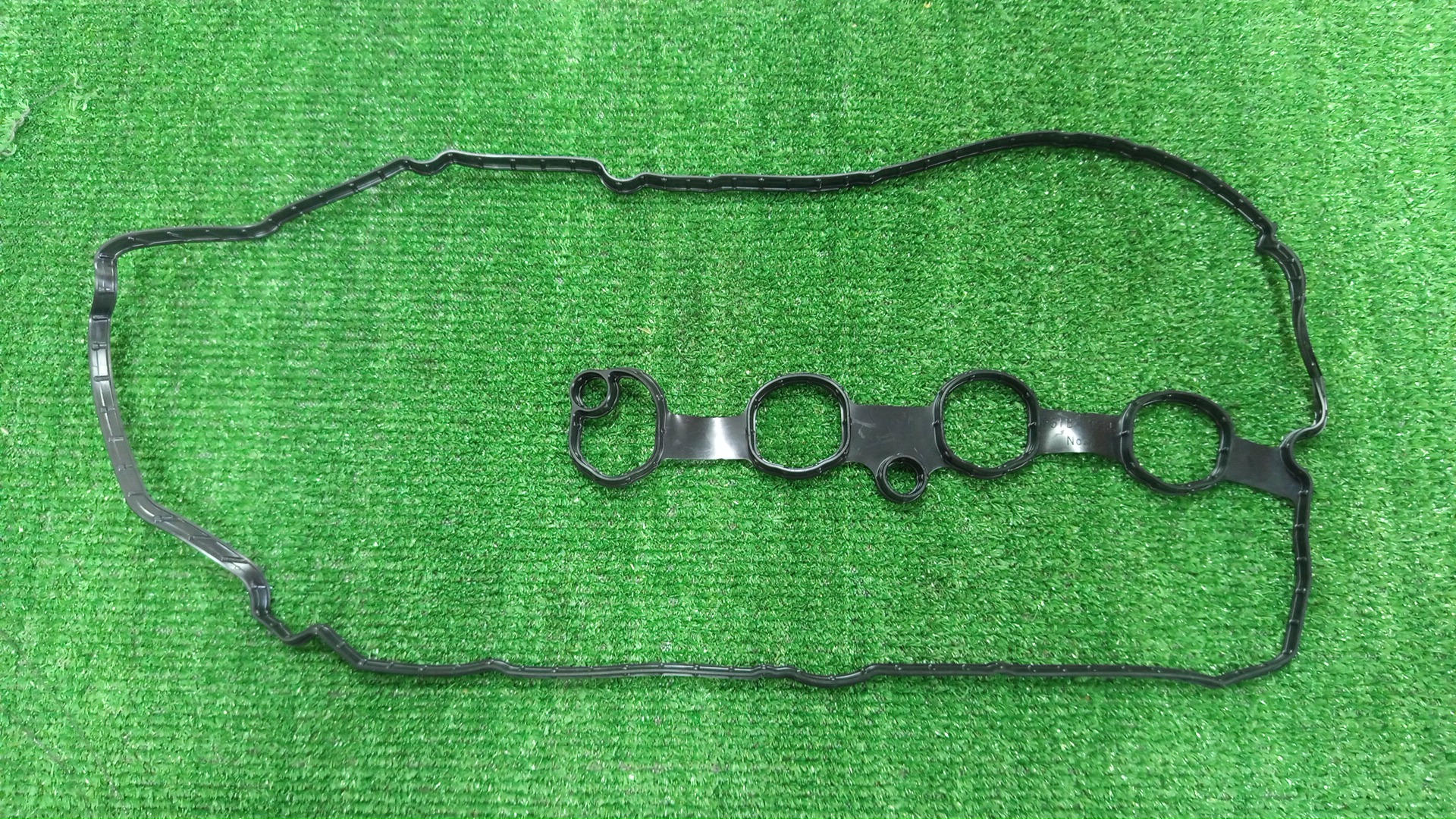 Прокладка клапанной крышки MAZDA ROADSTER ND5RC P5-VPR P51B-10-235 1 ракурс