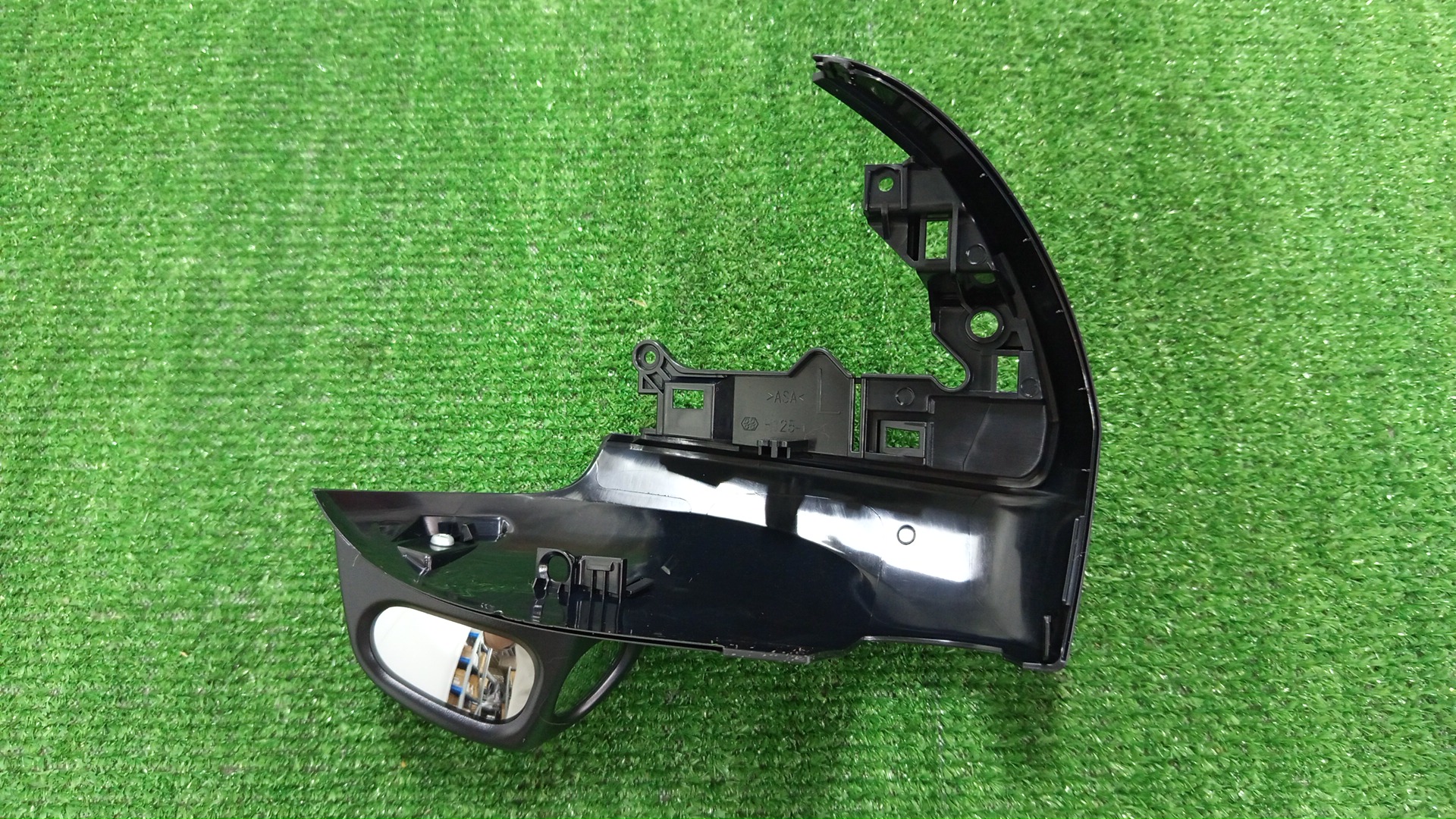 Накладка на зеркало левая TOYOTA ROOMY M900A 8794A-B1020 2 ракурс