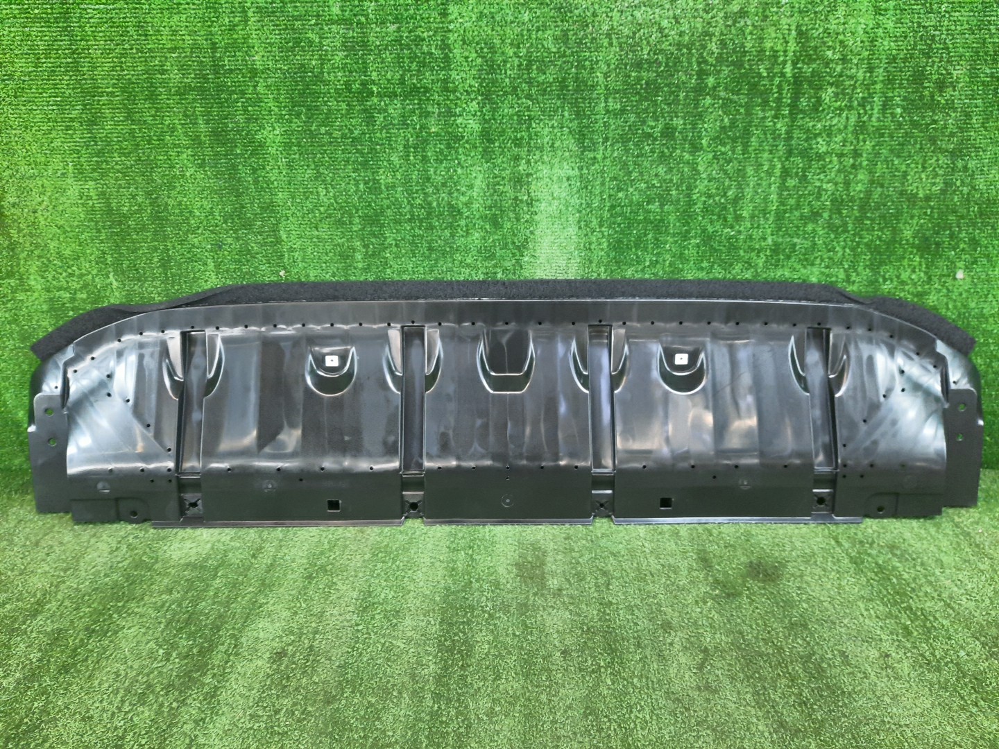 Защита бампера передняя TOYOTA GRANACE GDH303W 52618-26010 1 ракурс