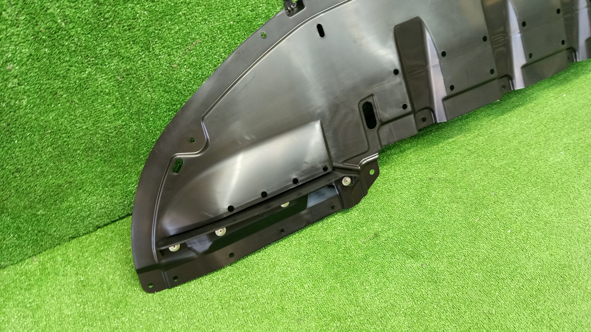 Защита бампера передняя MITSUBISHI OUTLANDER GN0W 5370C241 2 ракурс