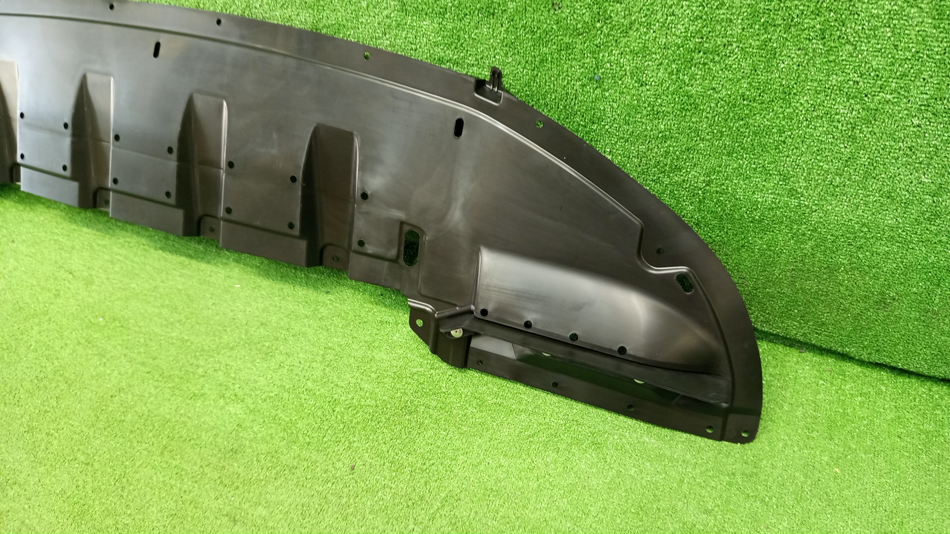 Защита бампера передняя MITSUBISHI OUTLANDER GN0W 5370C241 3 ракурс