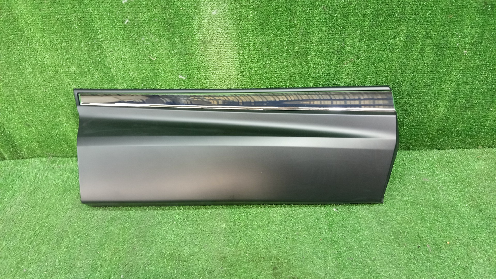 Накладка на дверь правая задняя HONDA CR-V RW2 75313-TLA-A01 1 ракурс Накладка на дверь правая задняя HONDA CR-V RW2 75313-TLA-A01 1 ракурс
