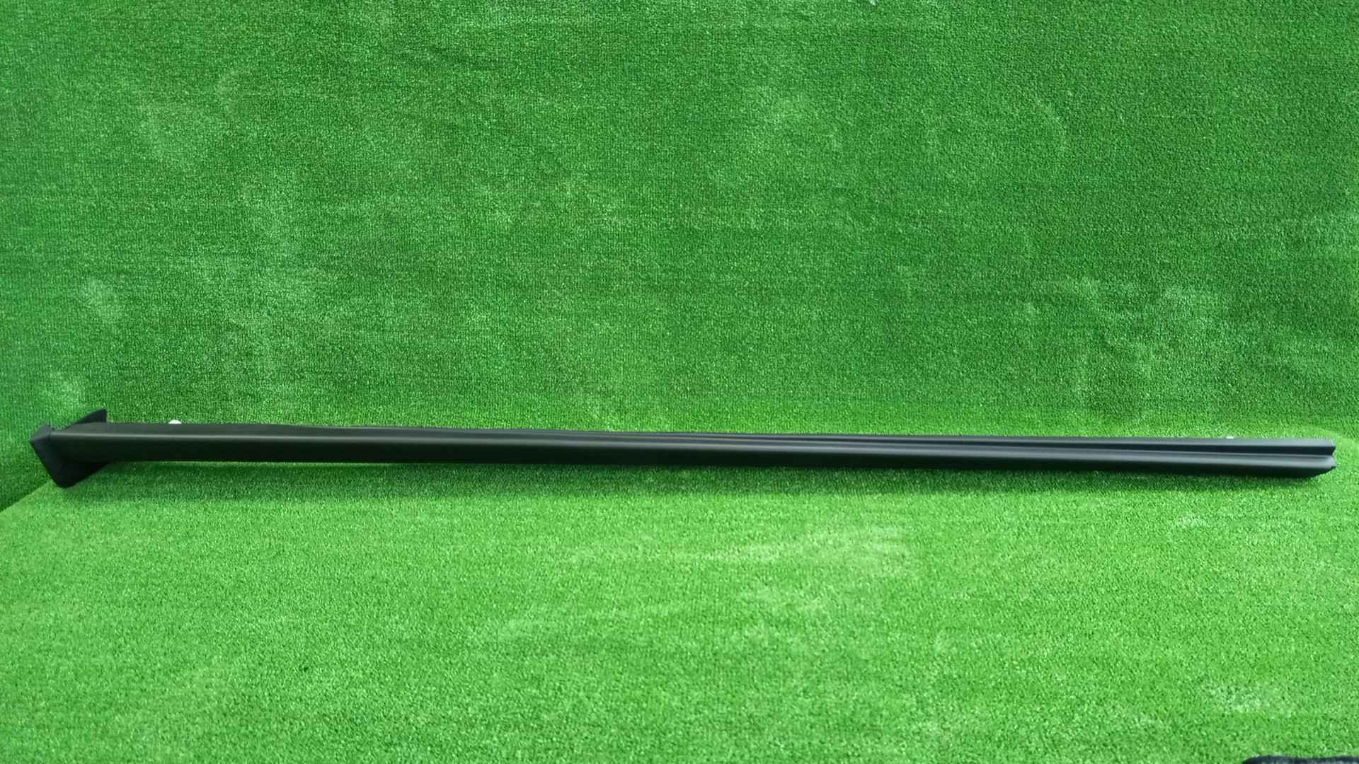 Накладка на порог правая MAZDA CX-3 DK5AW D10E-51-PL0C 1 ракурс