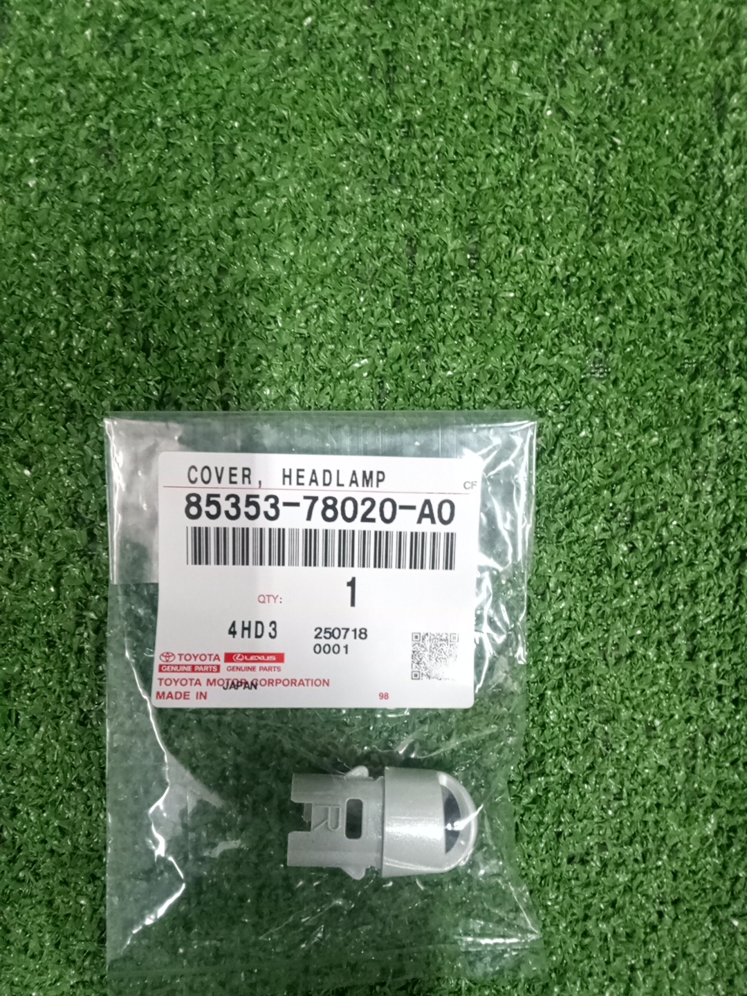 Крышка омывателя фар правая LEXUS NX300H AYZ10 85353-78020-A0 3 ракурс